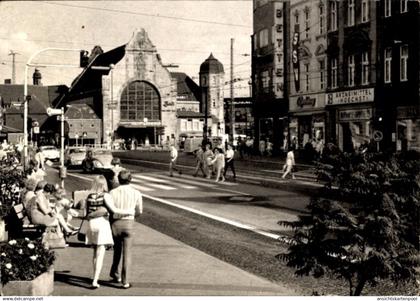 CPA Gelsenkirchen im Ruhrgebiet, Bahnhof, Betten, Arzneimittel Hoechst