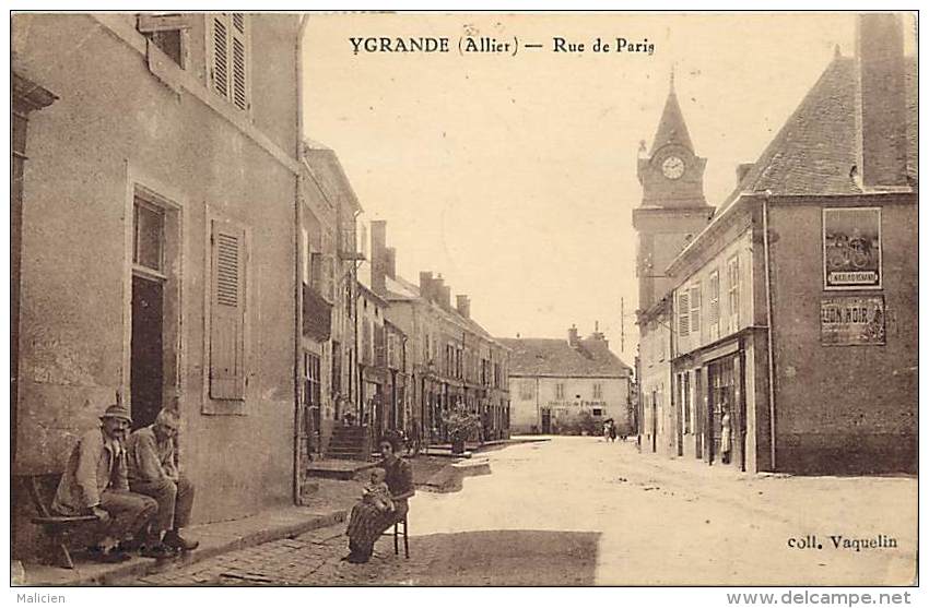 - allier -ref-B765 - ygrande - rue de paris - publicite cycles peugeot nicolas - publicites - magasin - hotel de france