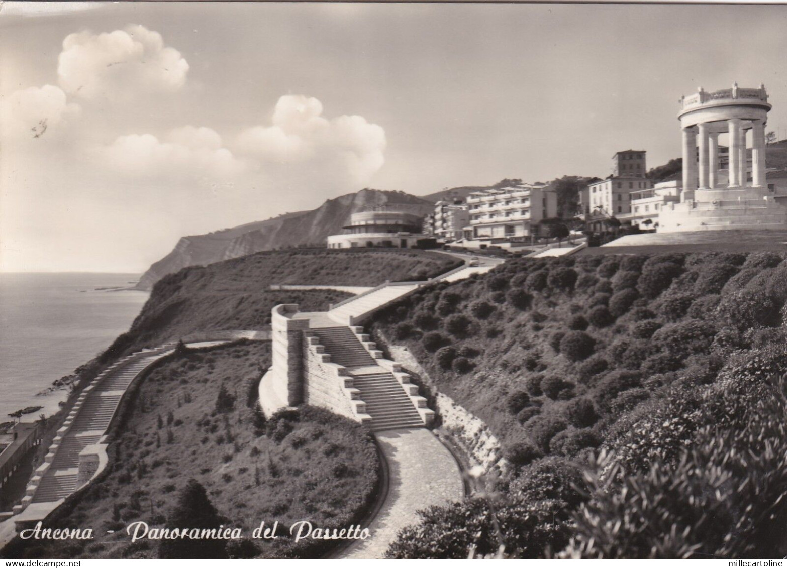 # ANCONA: PANORAMICA DEL PASSETTO