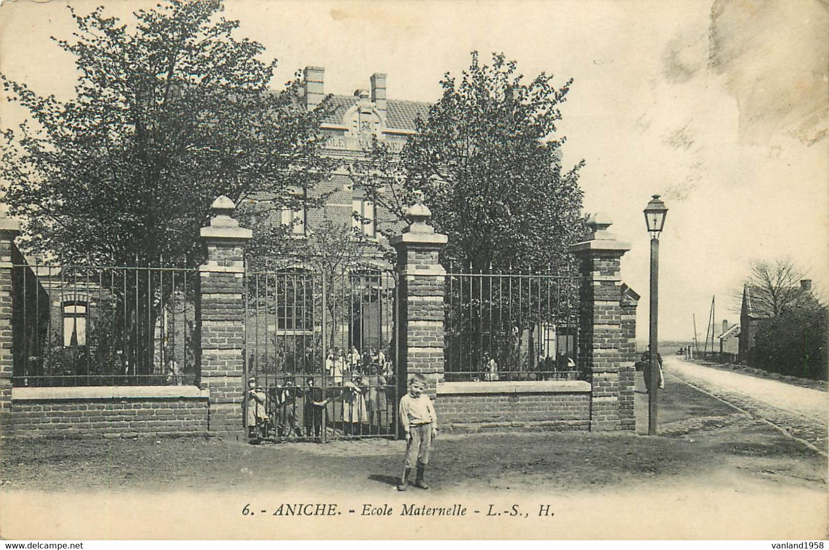 ANICHE-l'école maternelle