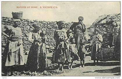 ST VINCENT , Natives at home , * 113 82