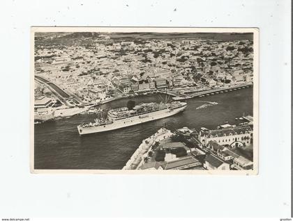 CURACAO TOURIST SHIP COLOMBIE LEAVING HARBOR