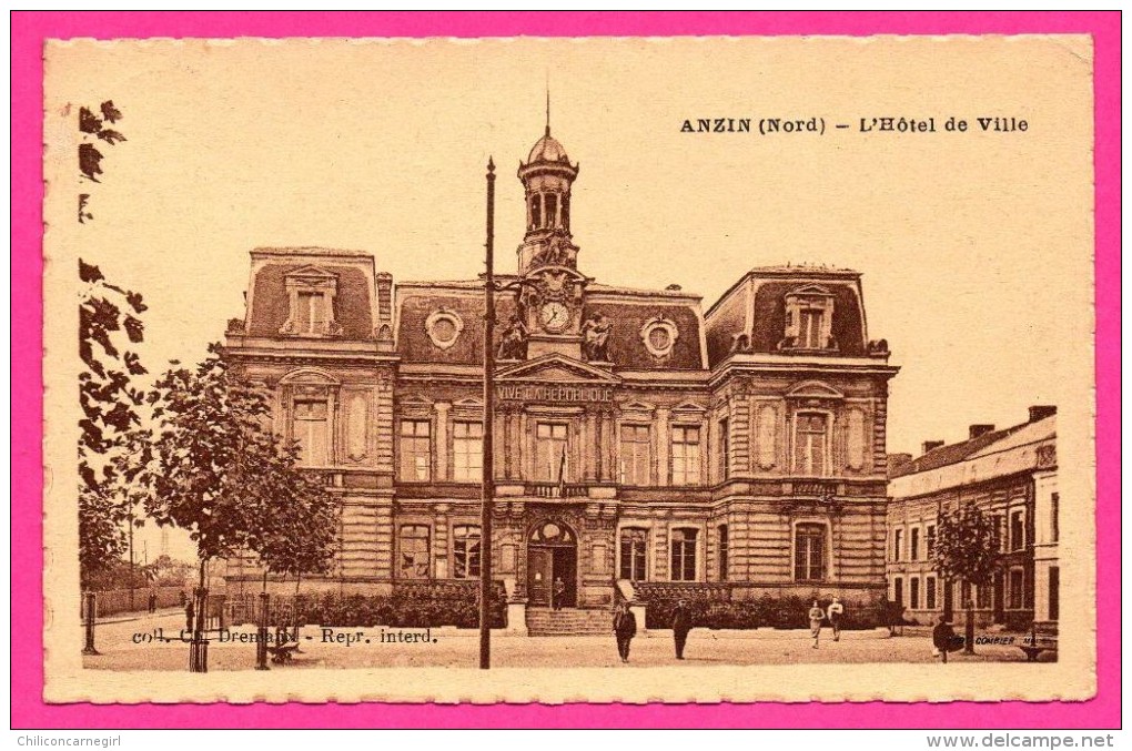 Anzin - L'Hôtel de Ville - Animée - Cliché CH. DREMAUX - 1934