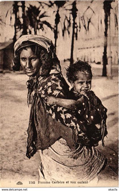 CPA AK Femme Cerbere et son enfant ALGERIE (831856)