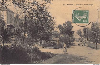 TIARET - Boulevard Victor Hugo - Ed. L. Vassas 42