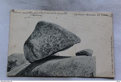 la piedra Movediza del Tandil, Argentine