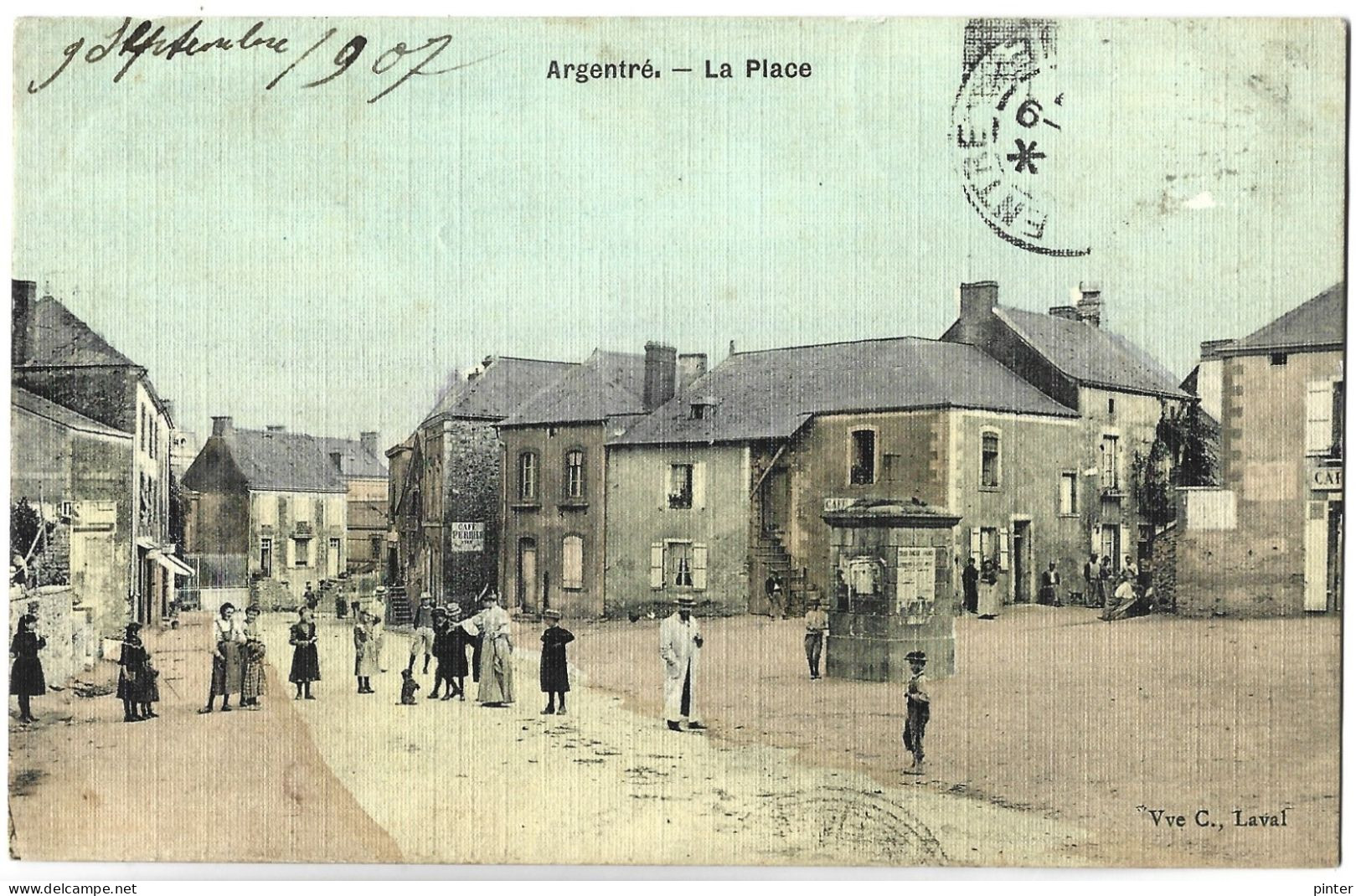 ARGENTRE - La place