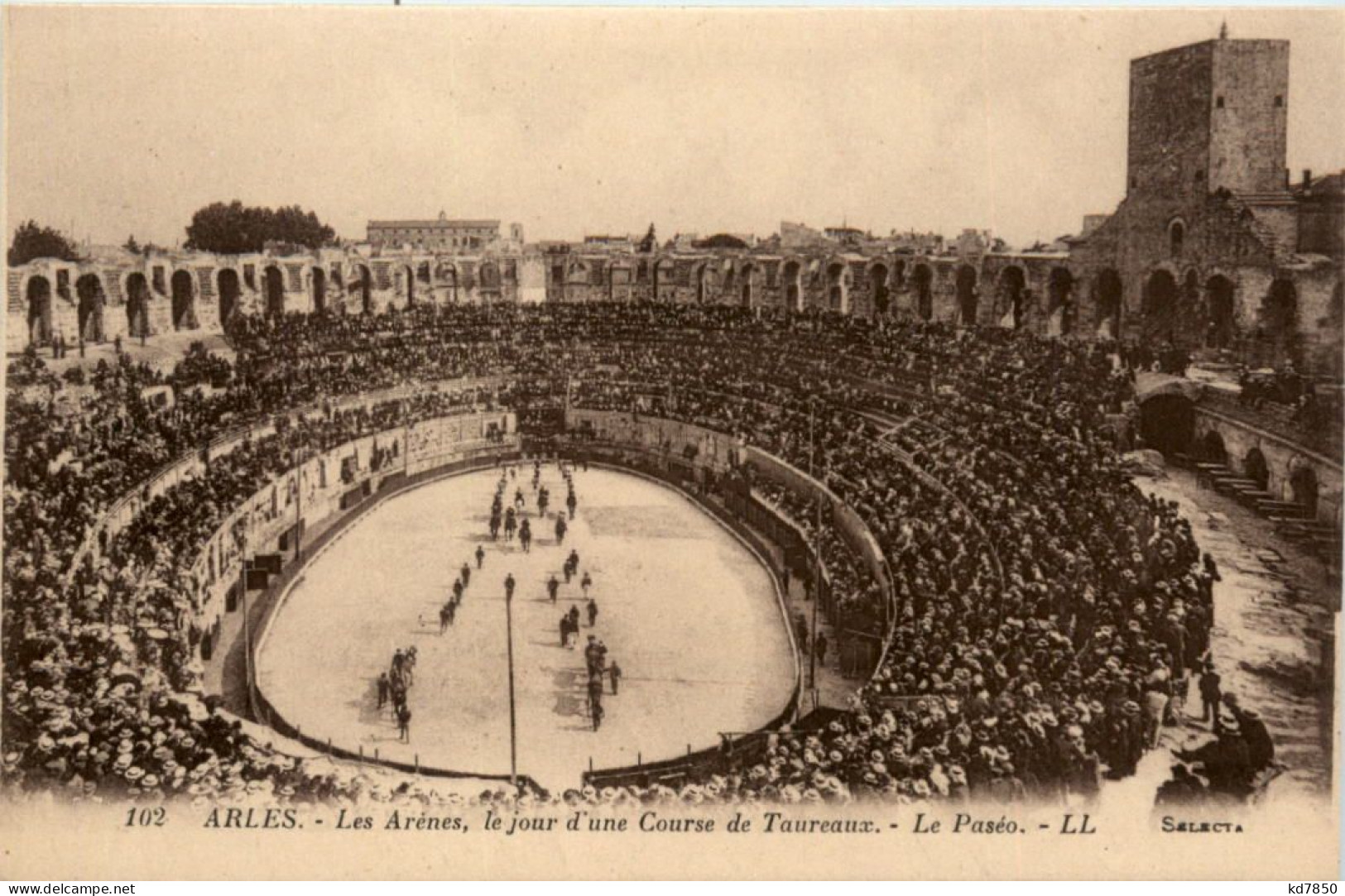 Arles - Les Arenes