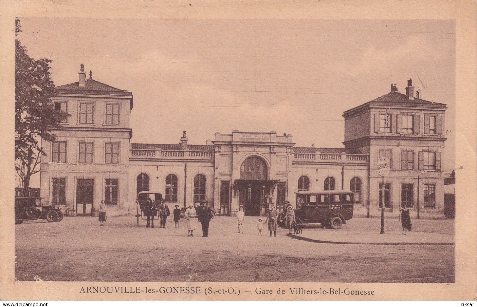 ARNOUVILLE LES GONESSES(GARE)