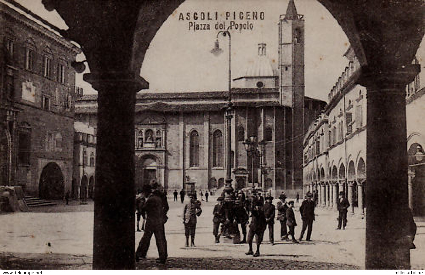 #ASCOLI PICENO: PIAZZA DEL POPOLO (2)