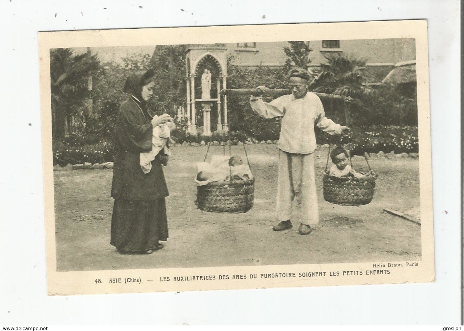 ASIE (CHINE)48  LES AUXILIAIRES DES AMES DU PURGATOIRE SOIGNENT LES PETITS ENFANTS