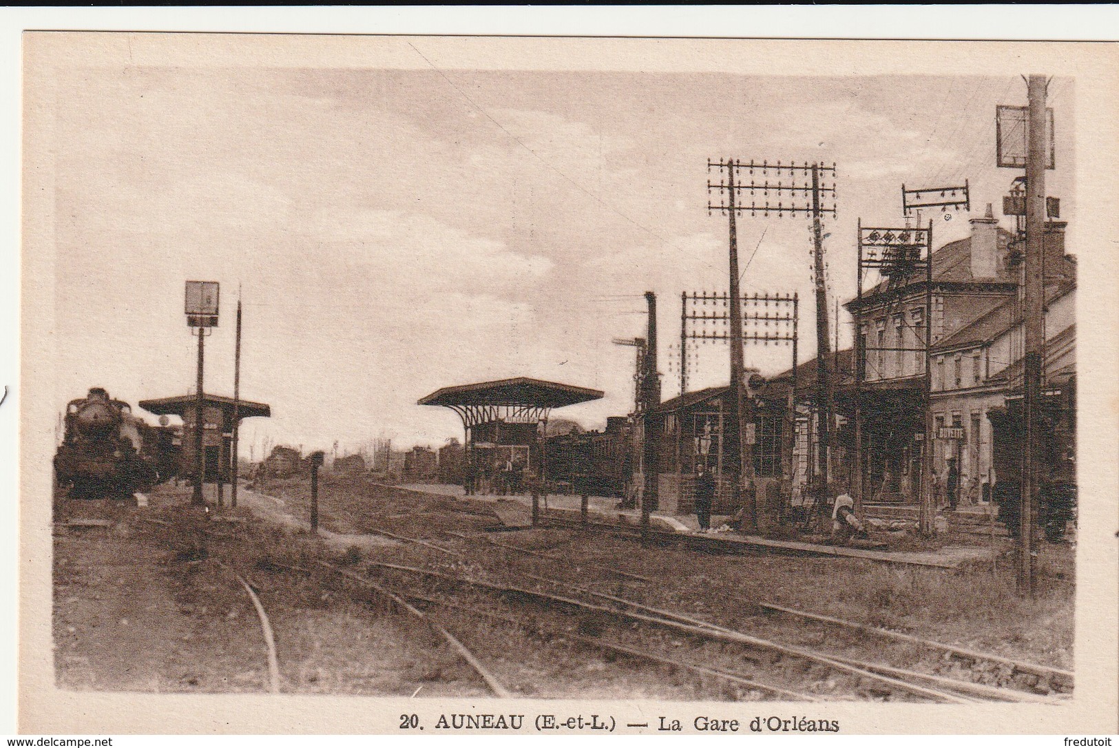 AUNEAU  (28) - La Gare Auneau-Orléans   -