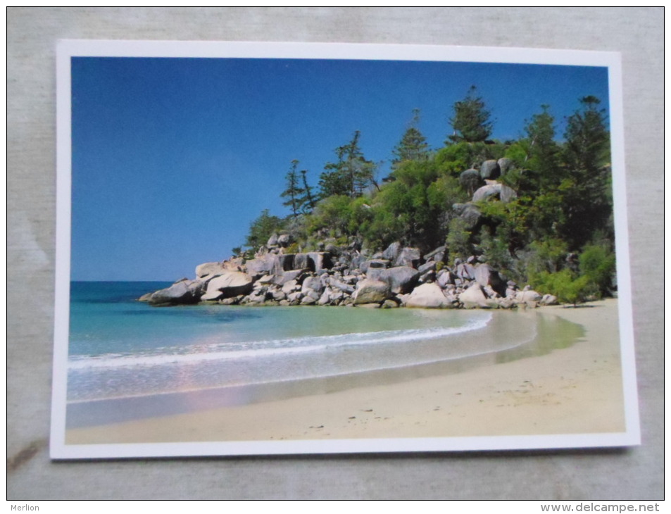 Australia  - Magnetic island Townsvill - Balding Bay  - QLD    German  Postcard    D121353