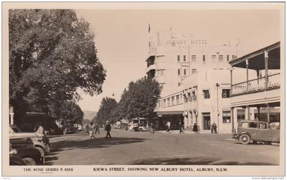 Albury NSW Australia, Kiewa Street Scene New Albury Hotel Rose Seires P8555, c1930s Vintage Real Photo Postcard