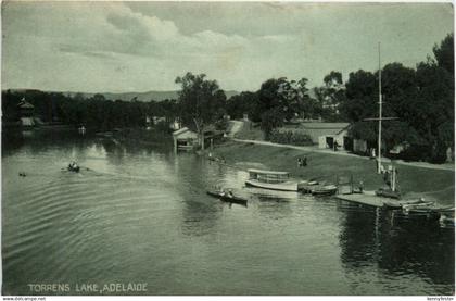 Adelaide - Torrens Lake