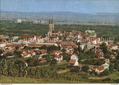 72354605 Klosterneuburg Panorama mit Augustiner Chorherrenstift Klosterneuburg