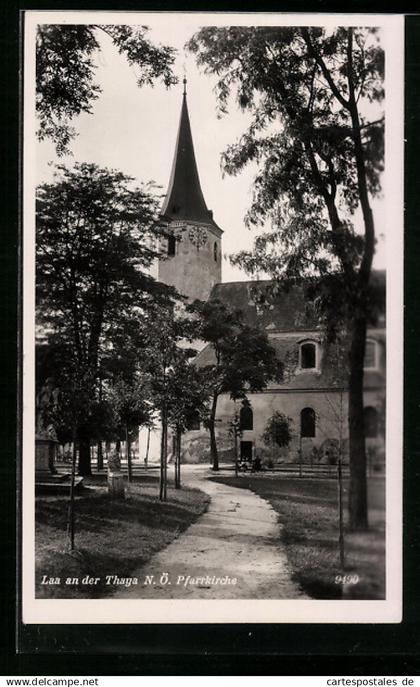 AK Laa an der Thaya, Blick zur Pfarrkirche