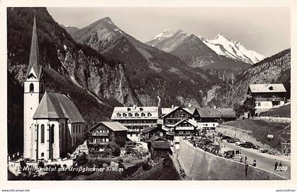 Österreich - Heiligenblut (K) Pfarrkirche Heiligenblut - Innenstadt - Großglockner