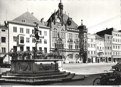 72465571 Braunau Inn Stadtplatz Fischbrunnen Braunau am Inn