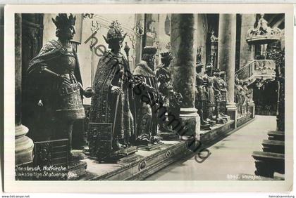 Innsbruck - Hofkirche - linksseitige Statuen - Foto-Ansichtskarte - Verlag Schöllhorn Innsbruck