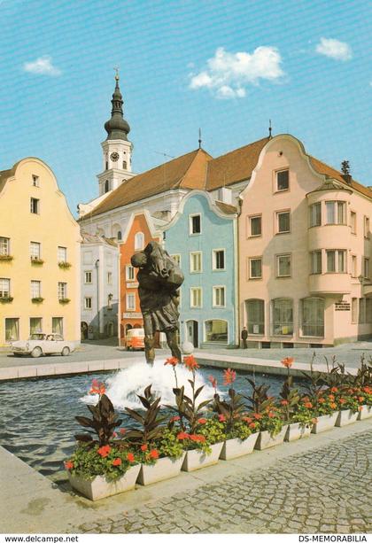 Scharding am Inn - Stadtplatz