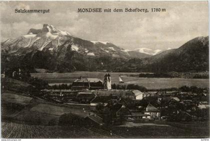 Mondsee mit dem Schafberg