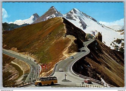 GF Autriche Carinthie 001, Grossglockner-Hochalpenstrasse, Sonnenwelleck und Fuscherkarkopf, Bus