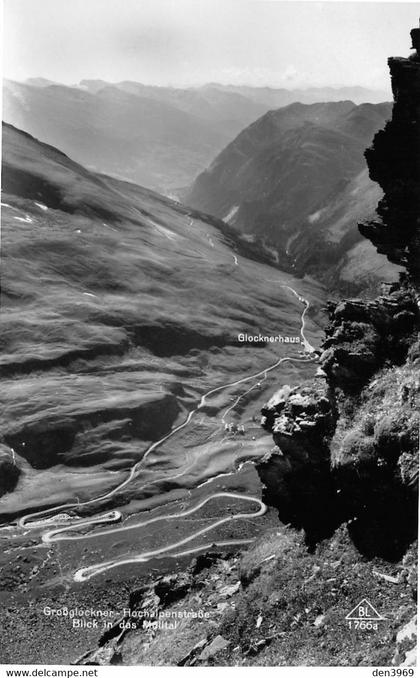 Autriche - Carinthie - Grossglockner - Hochalpenstrasse - Blick in das Molltal - Glocknerhaus