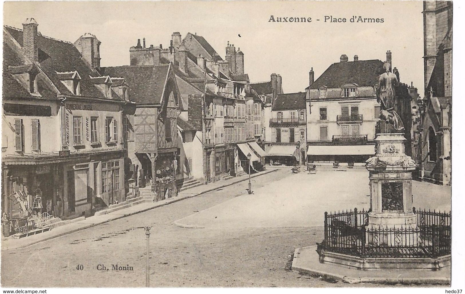 Auxonne - Place d'Armes