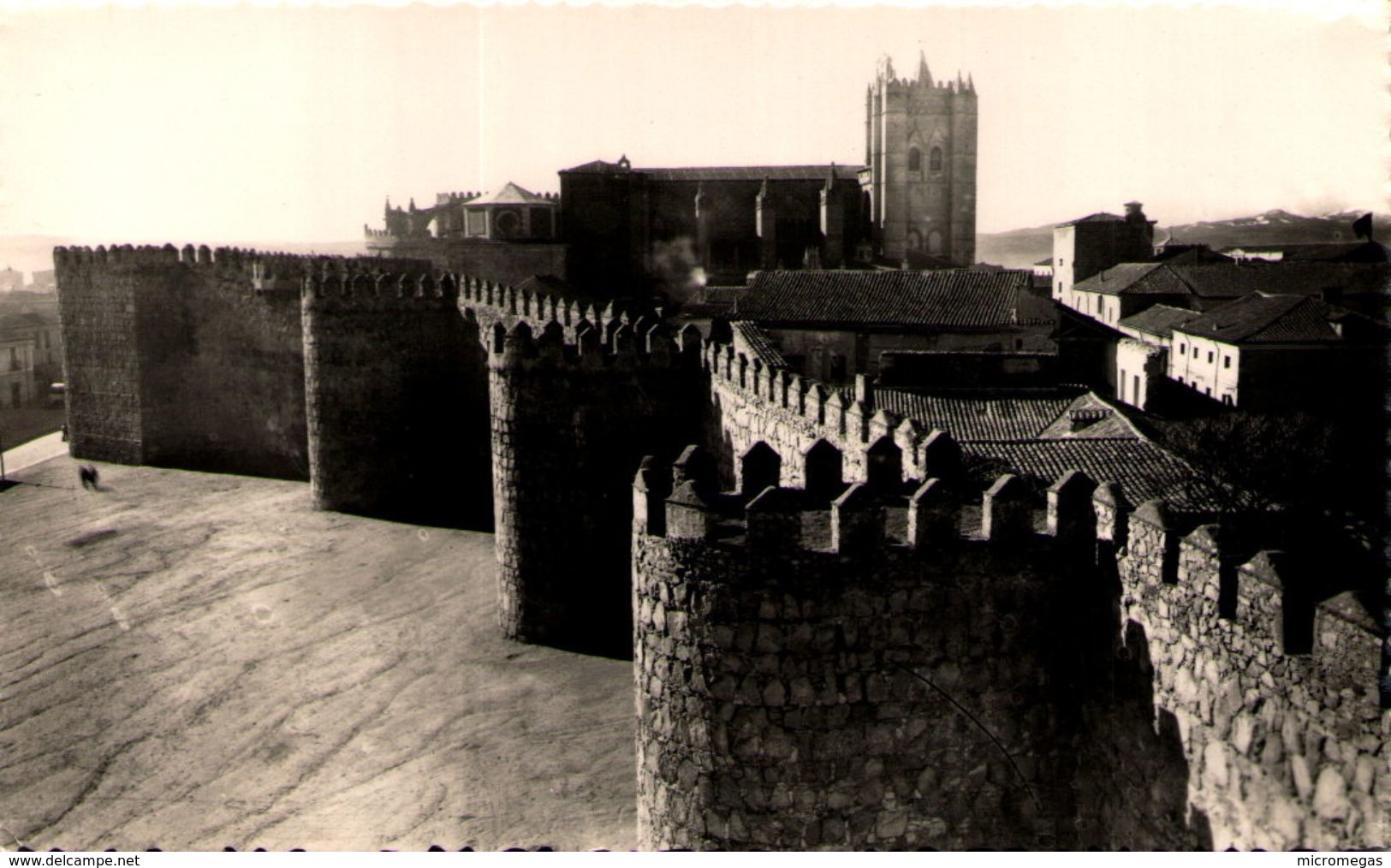 AVILA - Muralla