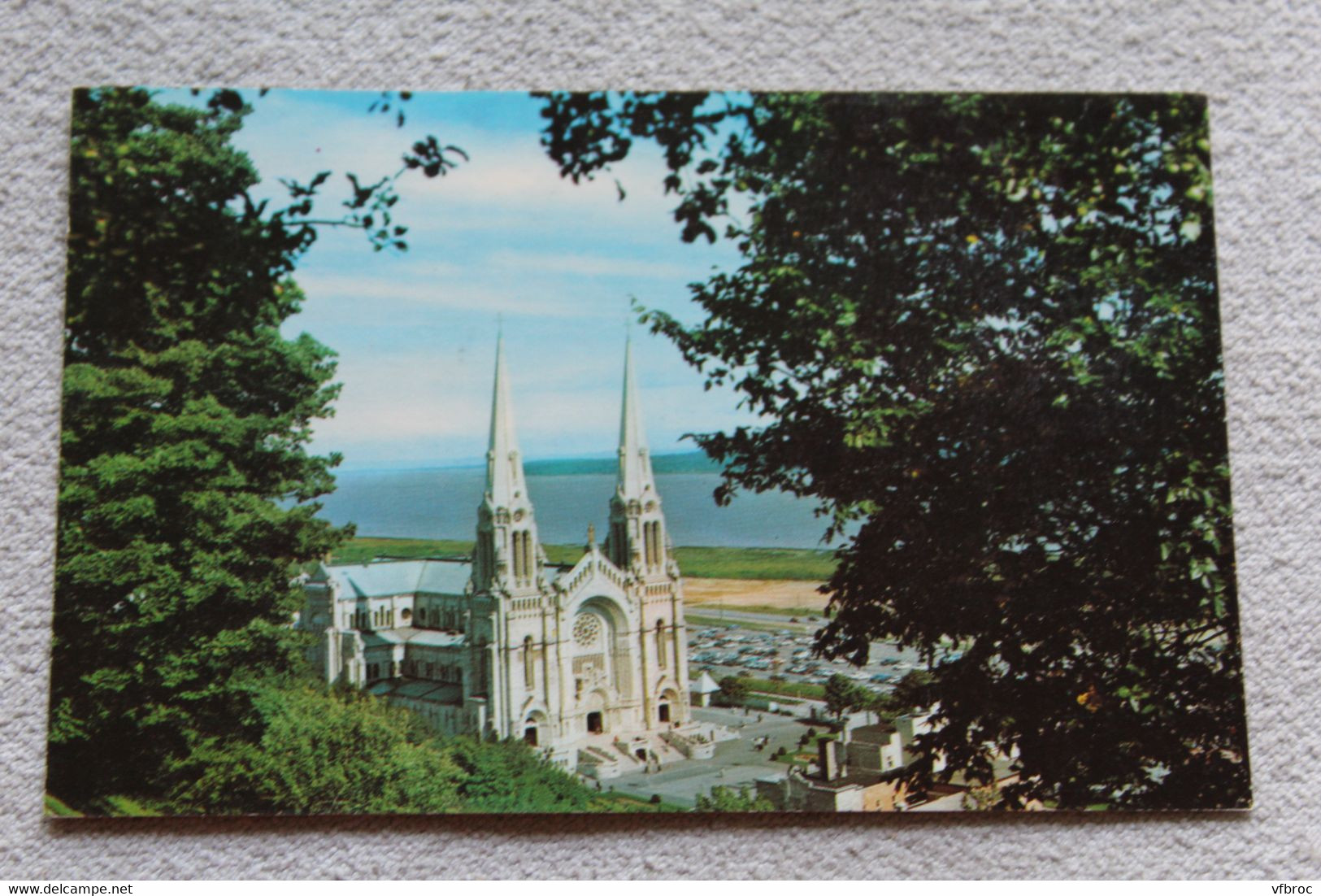 B150, Cpsm, Sainte Anne de Beaupré, la basilique, Quebec, Canada