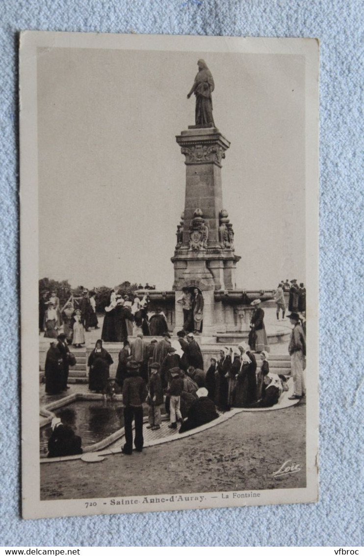 B494, Sainte Anne d'Auray, la fontaine, Morbihan 56