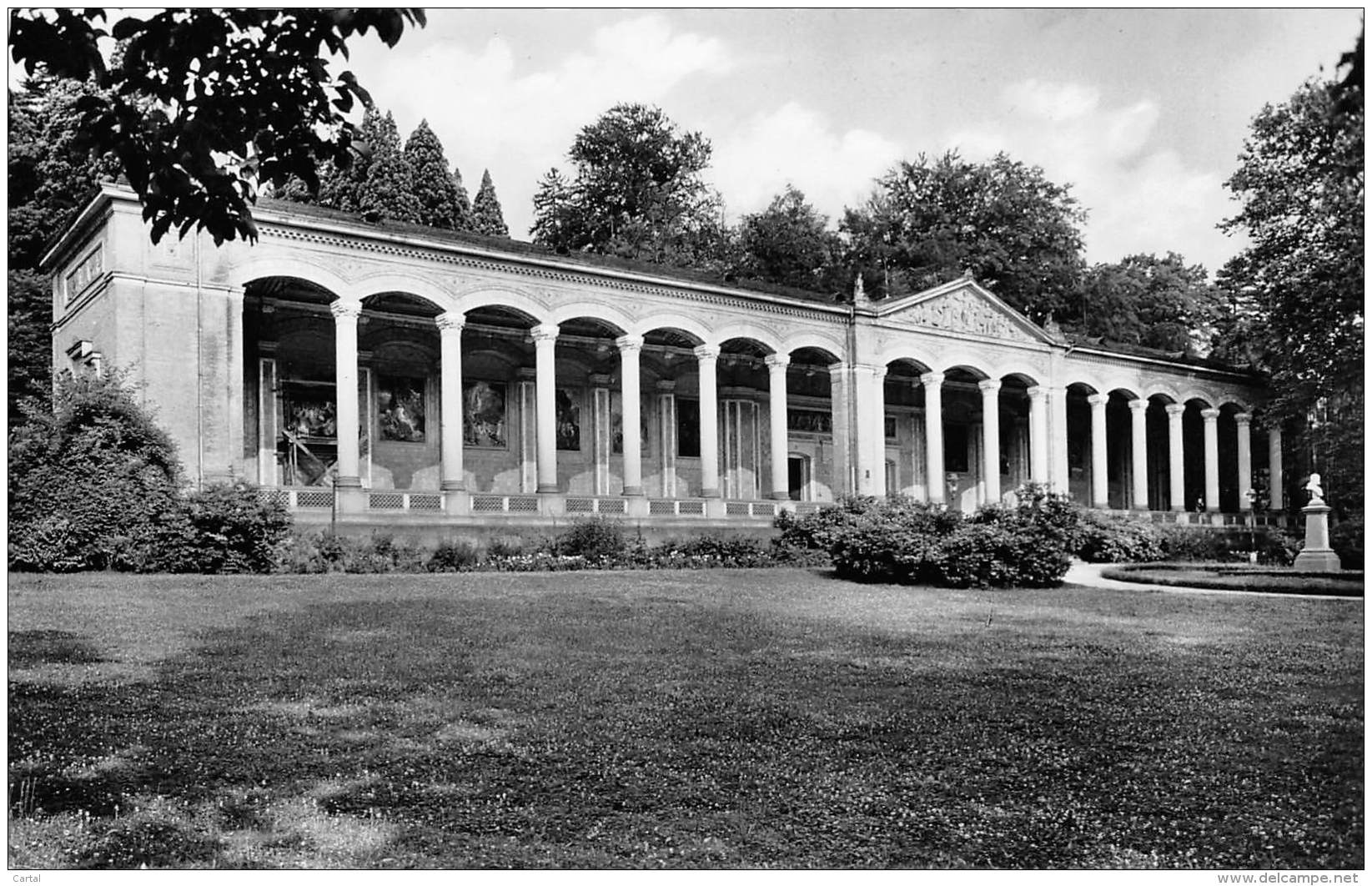 BADEN-BADEN - Trinkhalle