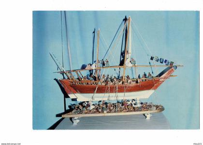 cpm - Bahrein - Bahrain - model of a Bahraini pearl fishing dhow - bateau voilier pécheur poisson coquillage