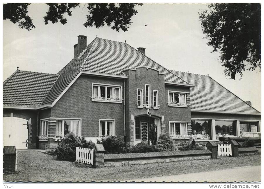 Balen - Neet  :  Huis Jennen    ( groot formaat )