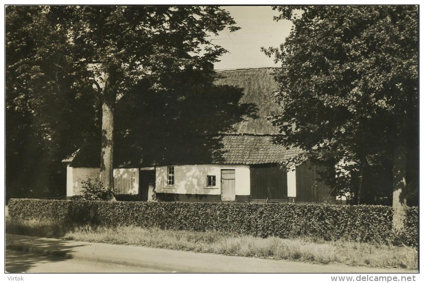 Balen - Wezel :  Een oude hoeve  ( geschreven met zegel )