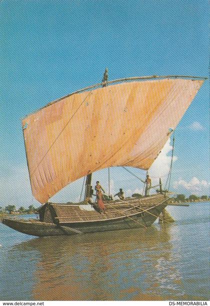 Bangladesh - Sailboat 1982