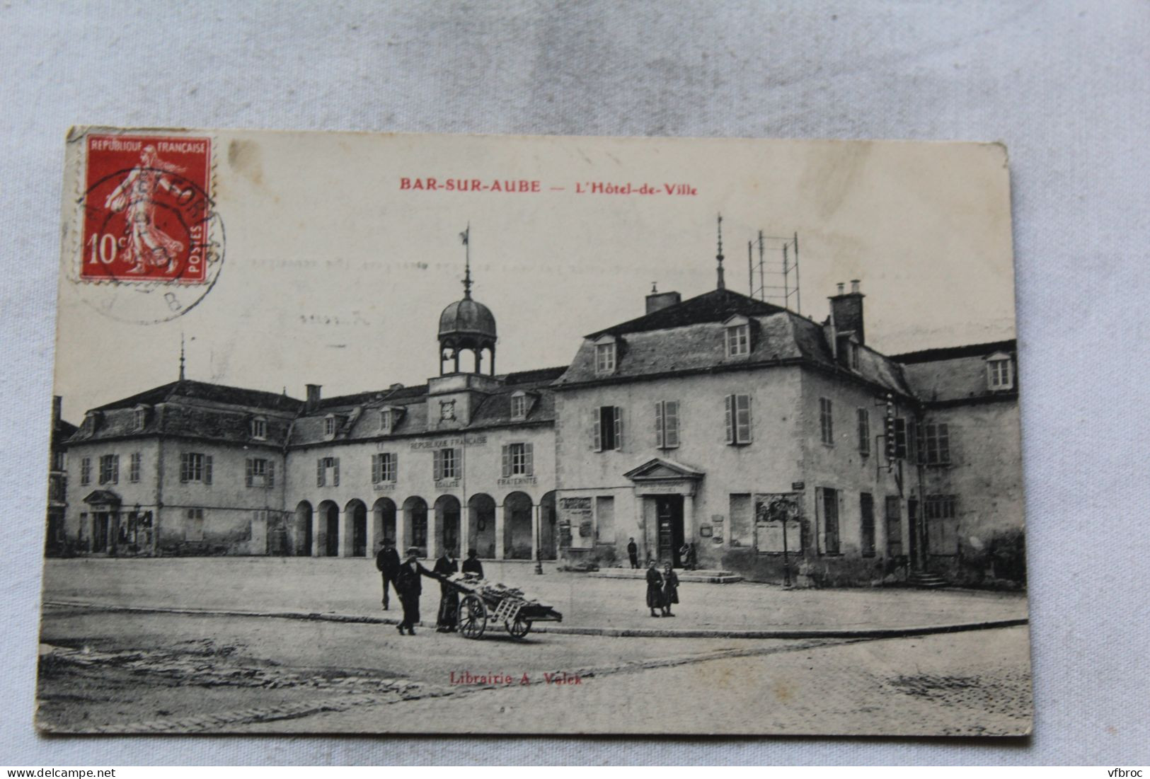 Bar sur Aube, l'hôtel de ville, Aube 10