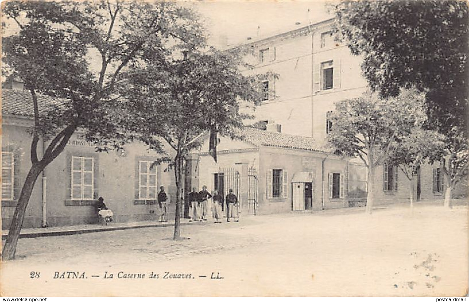 BATNA - La Caserne des Zouaves