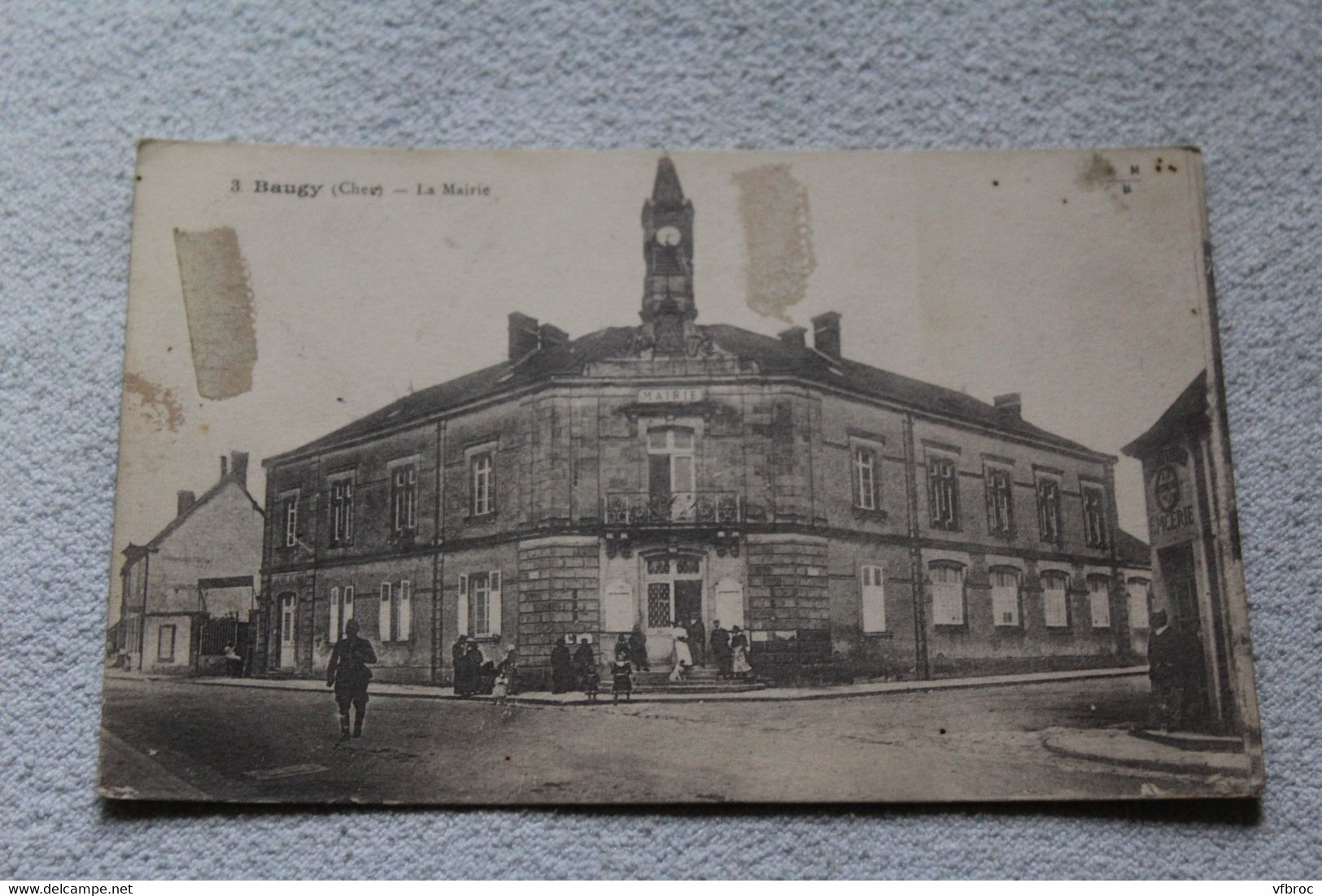 Baugy, la mairie, Cher