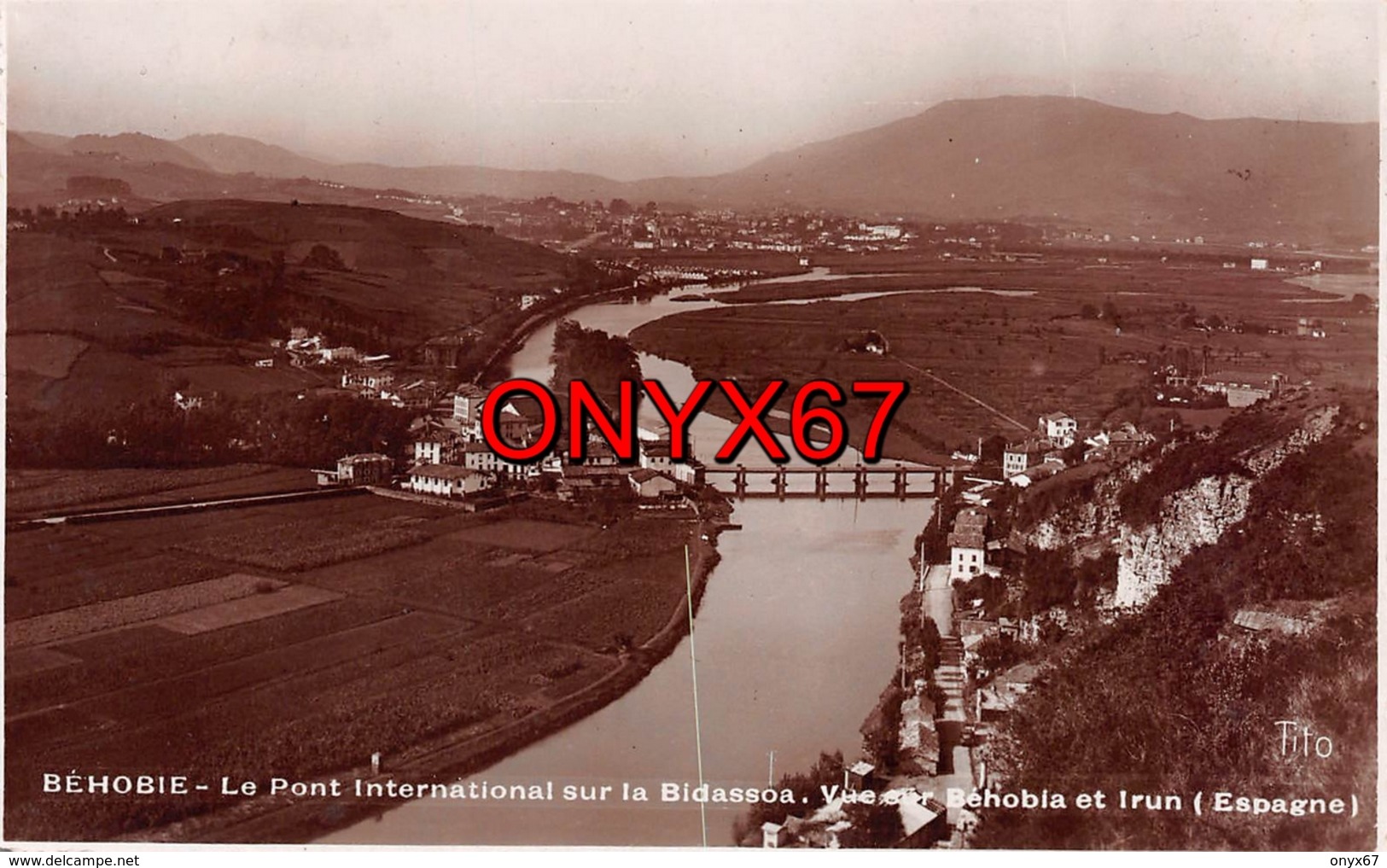 BEHOBIE (Pyrénées Atlantiques) Pont international vue sur Béhobie et Irun (Espagne) Photo Tito