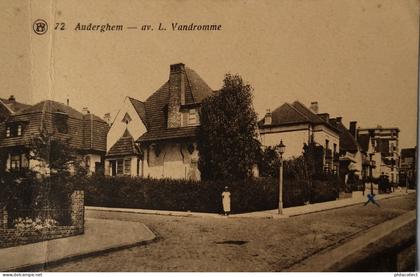 Auderghem - Oudergem // Av. L. Vandromme 19?? VOUW - Fold