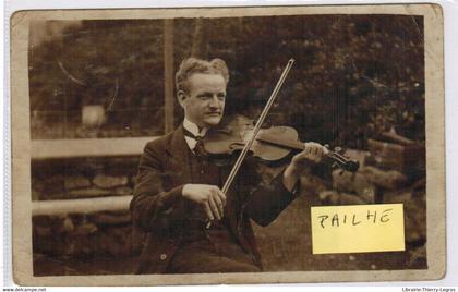 cpa carte photo Clavier Prailhe  l'organiste ... au violon musique église