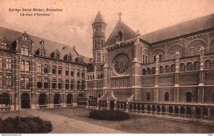 Bruxelles (Collège Saint Michel) - la Cour d'Honneur