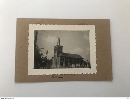 Werm  Hoeselt   FOTO van de kerk en kerkhof  (afmeting 9,5 x 7 cm)