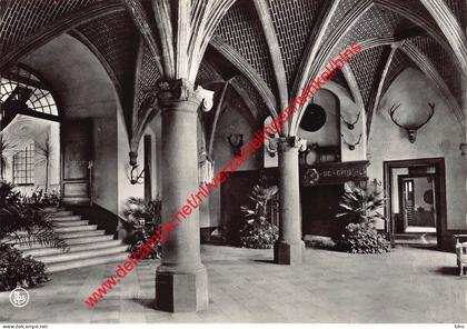 Château du Roeulx à S.A.S. Mgr le Prince de Croy-Solre - le vestibule - Le Roeulx