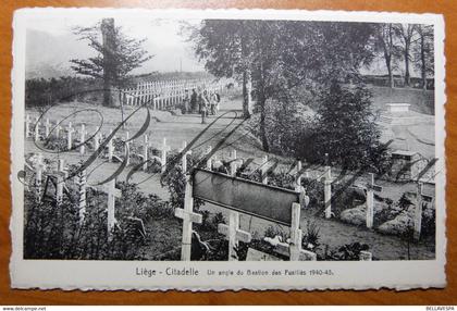 Liège Citadelle Un angle du Bastion des Fusiliés 1940-1945. Guerre. Cimetiere Begraafplaats