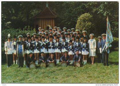 Maldegem :  Kon. muziekmaatschappij en hare Majoretten St. Cecilia   ( groot formaat  )