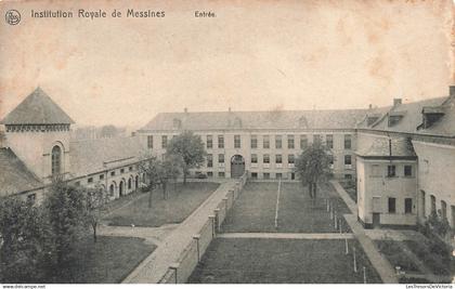 BELGIQUE - Mesen - Institution Royale de Messines - Entrée - Nels - grande cour - Carte Postale Ancienne