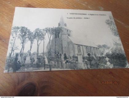 Oostduinkerke, l'Eglise et le Cimetiere,